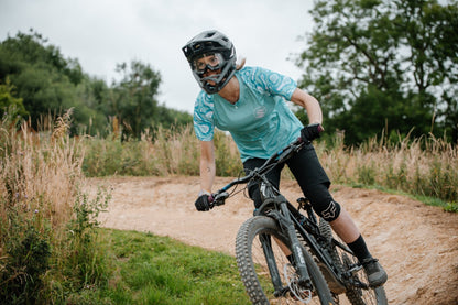 Teal Puddles Womens Mountain Bike Jersey - Unbound Collective